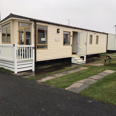 Two X 8 Berth Static Caravan On Lyons Robin Hood Rhyl North Wales Meliden Extérieur photo